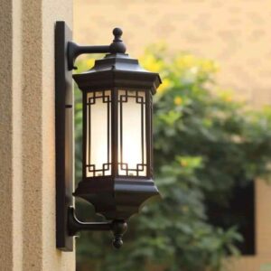 LUXURY OUTDOOR LIGHT