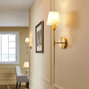 WALL BRACKET LIGHT